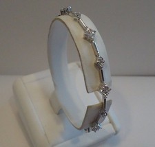 STERLING SILVER FINE TENNIS BRACELET W/ 1.50 CTS LAB CRAETED DIAMOND/ 7 1/2 ''