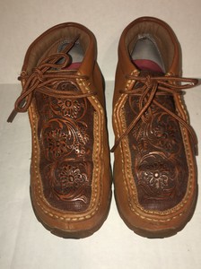 twisted x ladies tooled flowers driving mocs