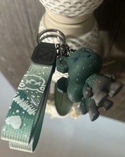 Cute Resin Keychain Charm Tie The Bear Pendant For Purse Or Car Keyring Mobile