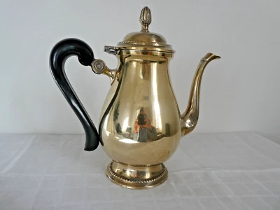 Theiere / chocolatière en métal argenté de style Louis XVI - Photo 1/4