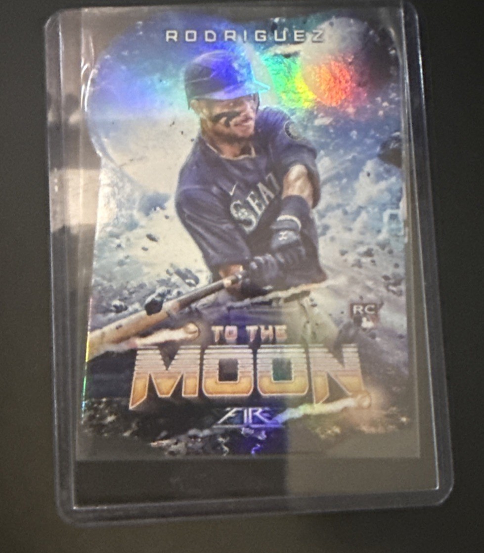 Julio Rodriguez To The Moon Die-Cut Insert Rookie 2022 Topps Fire Seattle