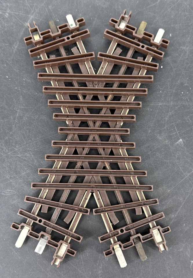 ATLAS O 3 RAIL CUSTOM SUPREME 45 DEGREE CROSSING #6081! O SCALE TRACK CROSSOVER - Image 2 of 4