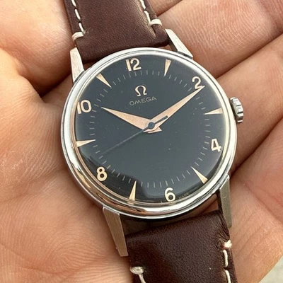 1950s Omega Ref 2902-3 SC Cal 283 Manual Wind Black  Dial Vintage Men’s Watch