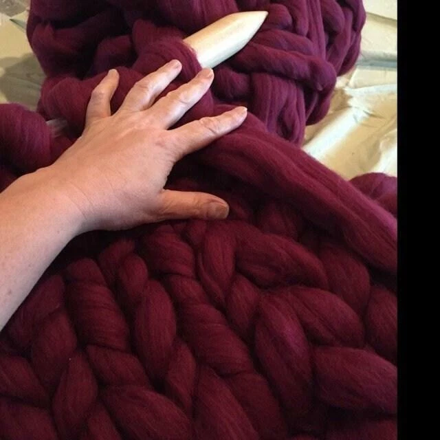 Chunky Yarn, Big Yarn, Chunky Knit Blanket Yarn DIY Arm Knitting Merino Wool Rov - Image 4 of 4