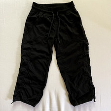 The North Face Aphrodite Pants Women Small Black Capri Cargo Hiking Outdoor