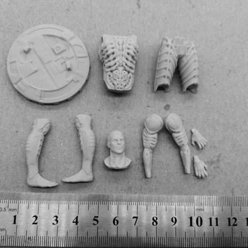 Alien Prometheus ENGINEER Figura de Resina 1/24 Kit Modelo Sin Pintar Sin Montar - Imagen 4 de 6