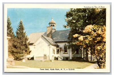 Hyde Park, NY, Town Hall, Kodachrome, Chrome Postcard 