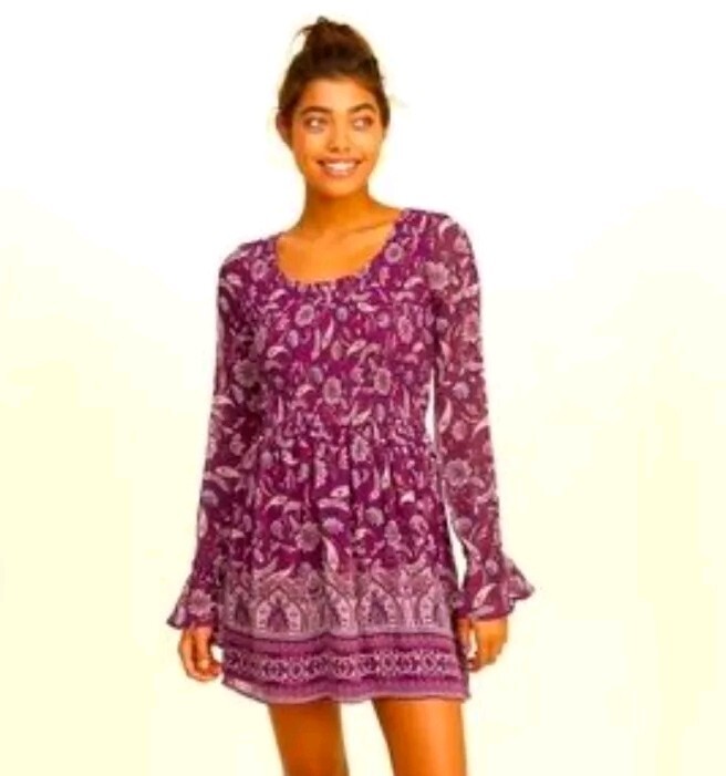 hollister chiffon dress Women's Chiffon Babydoll Mini Dress in Crimson Dot Size XXS from Hollister
