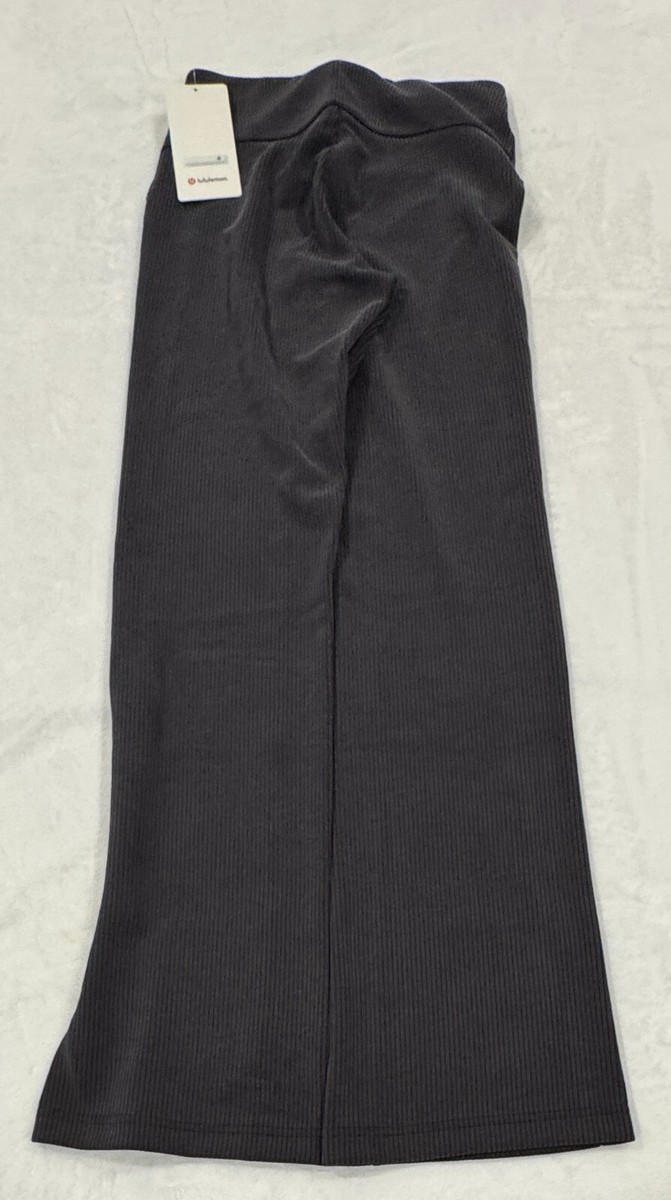 Lululemon Ribbed Softstreme Flared Pant Regular Size 4 Black