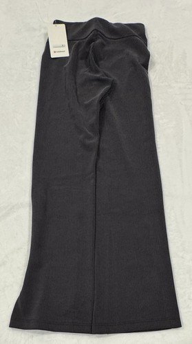 Lululemon Ribbed Softstreme Flared Pant Regular Size 4 Black 33" Inseam - Picture 2 of 3
