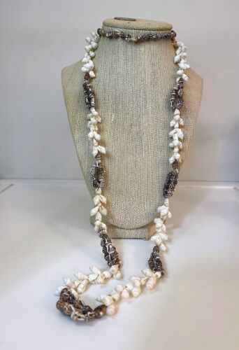 Braun & Weiß kleine Muschel Halskette 40 in Boho Strand Hochzeit Traum Urlaub - Bild 1 von 4
