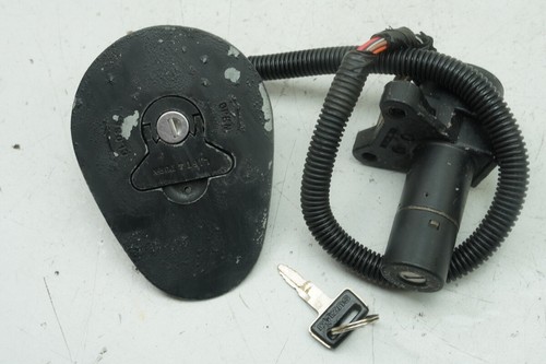 SUZUKI RG 125 NF12B GAMMA Schloßsatz Zündschloß Tankdeckel 1 Schlüssel