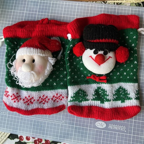 2er Set Vintage Weihnachtsdeko Strick Kordelzug Beutel Schneemann & Weihnachtsmann 7" Beutel - Bild 10 von 10