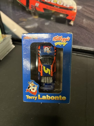 Terry Labonte 1/64 NASCAR Action Diecast Auto in Kelloggs Müslischachtel NRFB 102335
