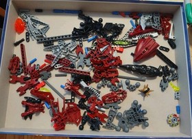 LEGO BIONICLE: Fero and Skirmix (8990-1) Complete 