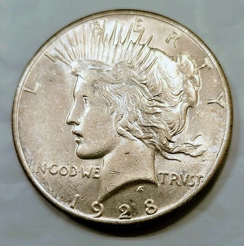 1928 P Peace Silver Dollar AU RARE KEY DATE, Lotta Luster ! -C9844