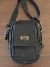Small Camera Bag, Lowepro Z 10 Pouch, Belt Loop  Shoulder Strap 5" x 3.5" Black