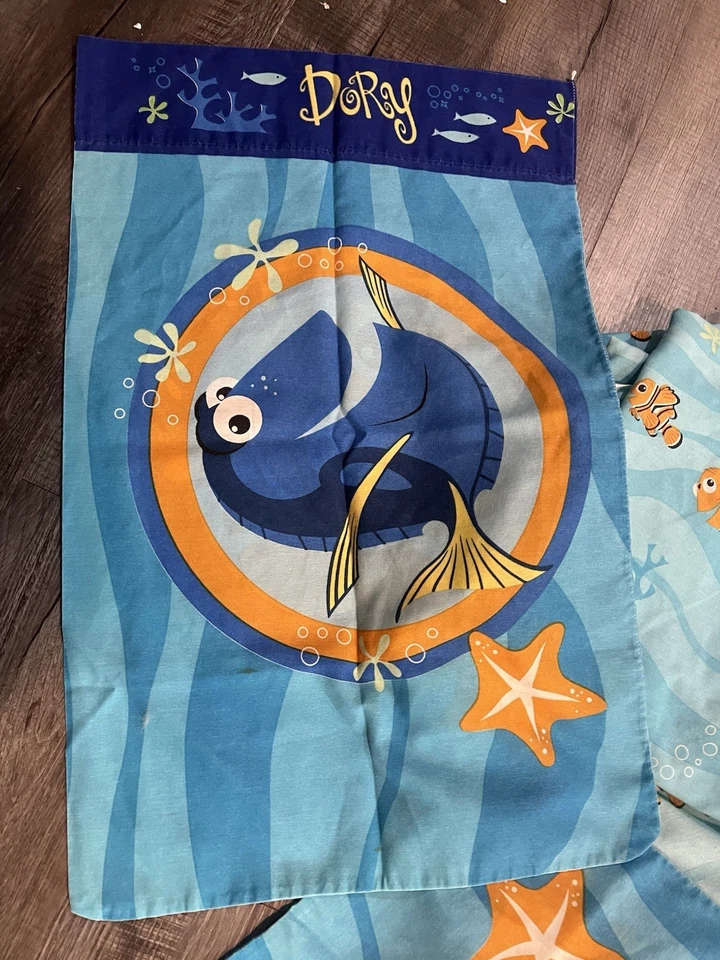 Juego de sábanas dobles y edredón manta tamaño niño Disney Finding Nemo Foto 3 de 4