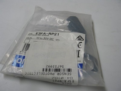 NIB OMRON E3FA-RP21 PHOTOELECTRIC RETRO-REFLECTIVE SENSOR 10-30VDC 4M PNP A1196