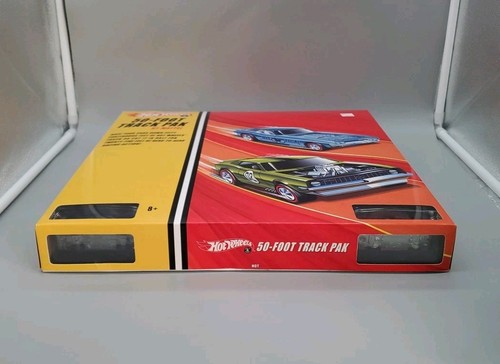HOT WHEELS 50-FOOT TRACK PAK WITH HOT BIRD AND DODGE CHARGER CARS REDLINE WHEELS - Picture 7 of 11