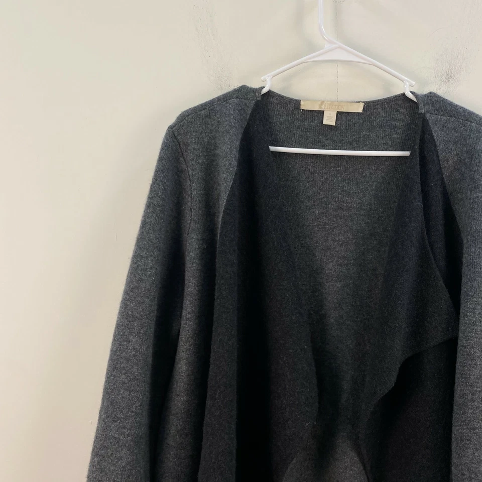 Cárdigan pequeño suéter de cachemir para mujer Nordstrom Collection L/S gris abierto 5650 Foto 3 de 4