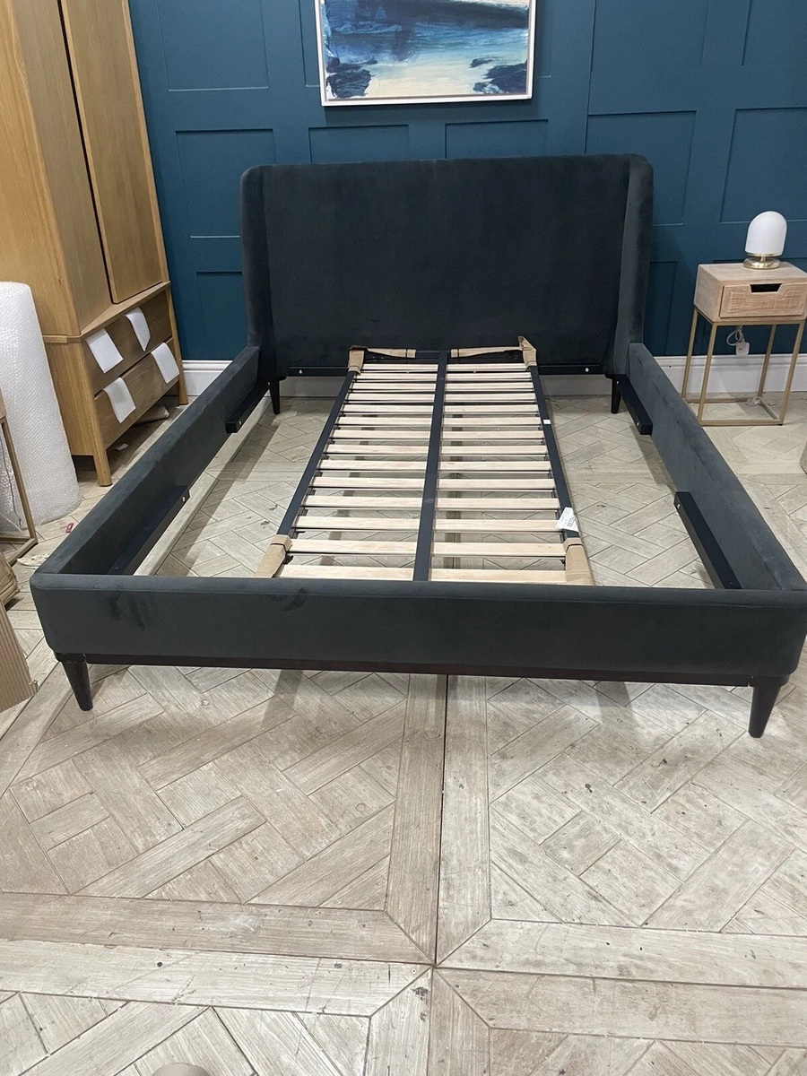 Cool looking 2024 bed frames