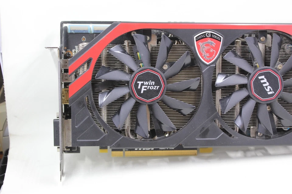 MSI R9 280 3GB GDDR5 AMD GPU – High Performance Gaming Graphics Card - Image 2 of 4