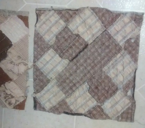 2 Antique Textile 19th C Quilt Blocks Brown, White & Red ~12"X12" Irr. Folk Art - Picture 5 of 6