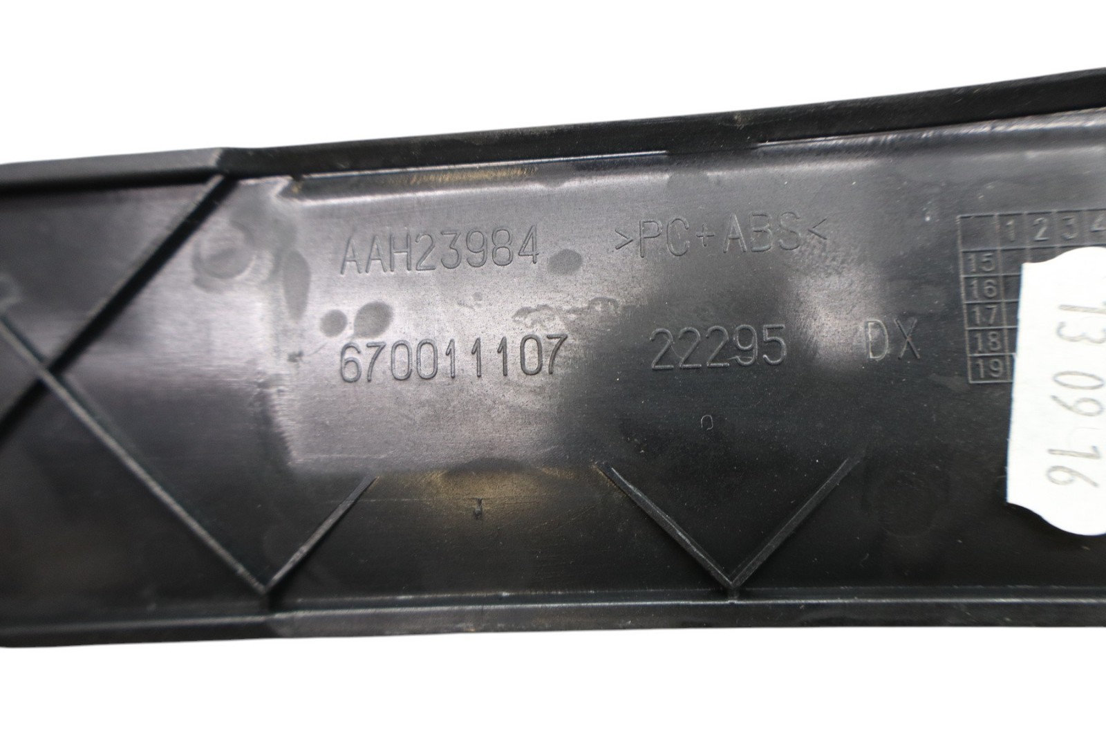 Maserati Ghibli 2013-2022 Front Right Dashboard side cover