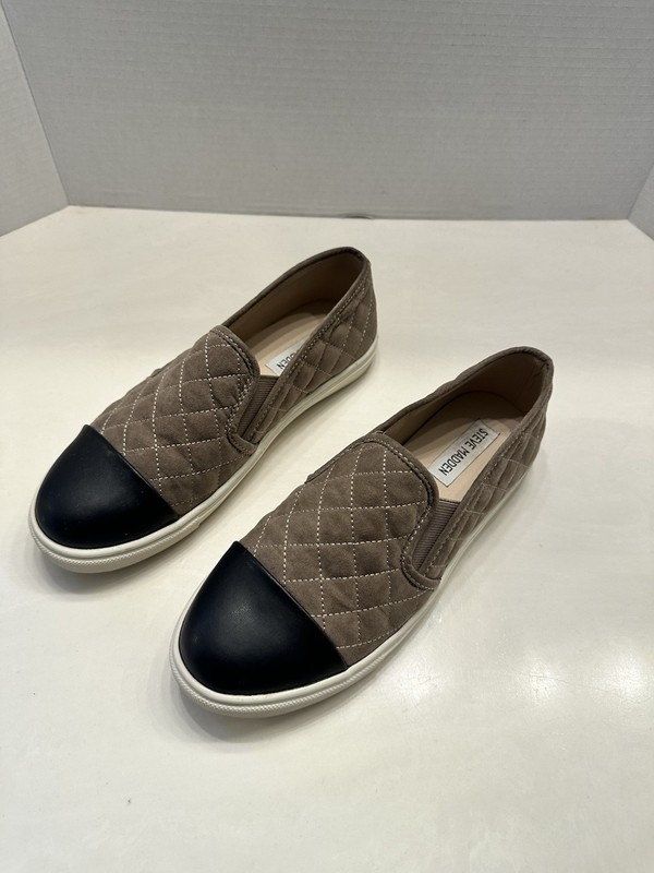 Women’s Steve Madden Slip On Shoes Size 8.5