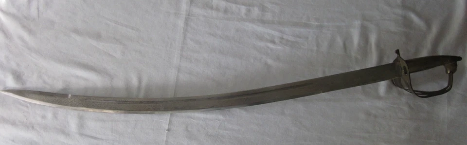 Original Vintage India Made Persion Sword Red Velvet Sheath 29" Blade Lion Head - Image 2 of 4