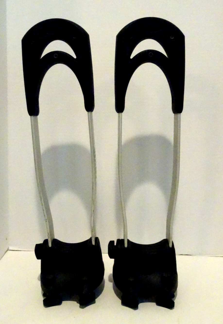 Thule The Stacker 830 Rooftop Vertical Kayak Carrier- No Straps