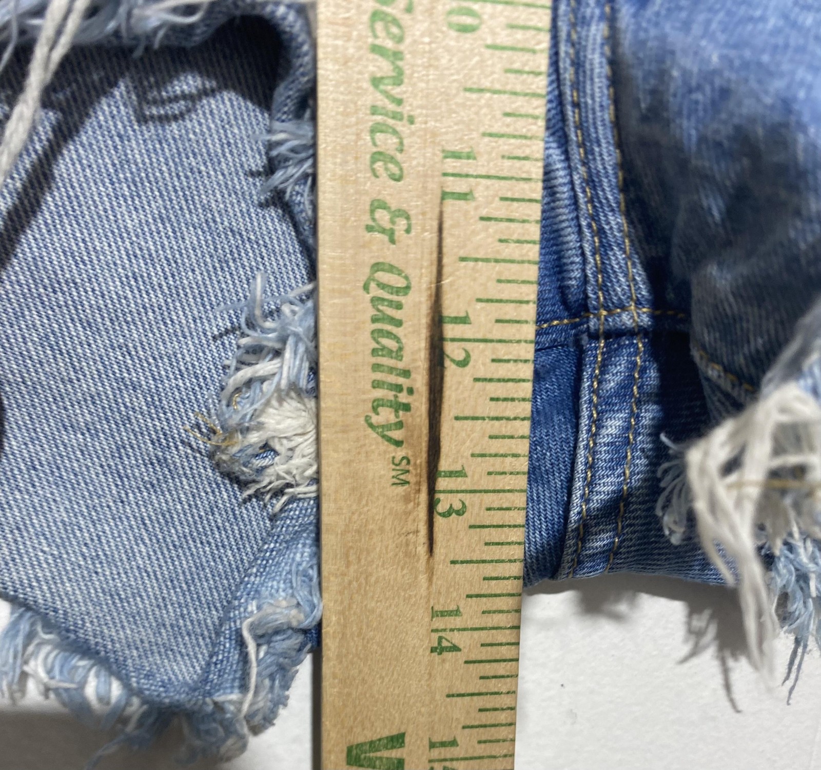 Levi's 501 Premium Denim Shorts Womens 33 Fits 34 Blue Distressed Cutoff Raw Hem thumbnail 15