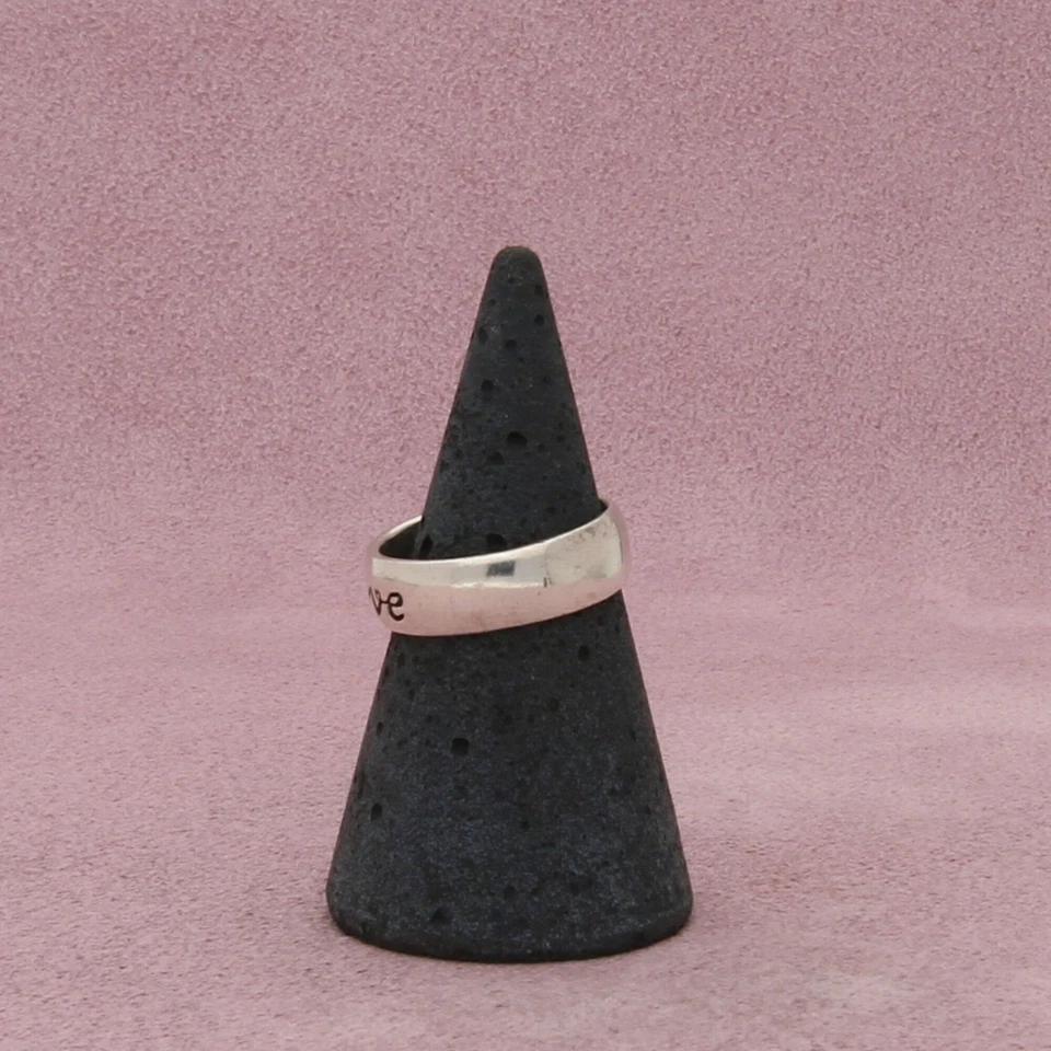 sterling silver script love band ring size 5.5 - Image 2 of 3