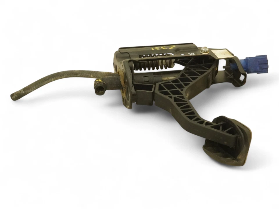 2000 - 2006 Audi Tt Mk1 Manual Transmission Pedal Clutch W Foot Pad Front Left Foto 3 de 4