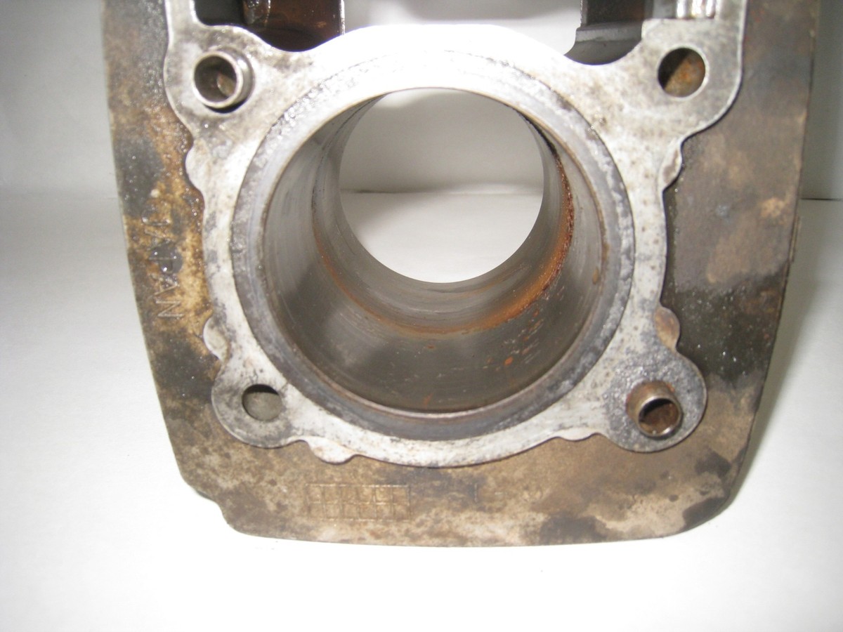 ばいくん Amazon.com: Carburetor w/Fuel Hose Carb for Kawasaki KLF185A