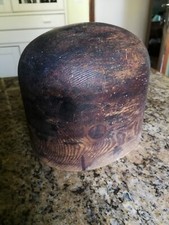 Ancienne forme à chapeau, en bois massif chapelier