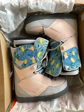 THIRTYTWO WOMEN'S SNOWBOARD BOOTS LASHED MELANCON 6 Grey/Pink