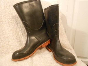 women's rain boots canada