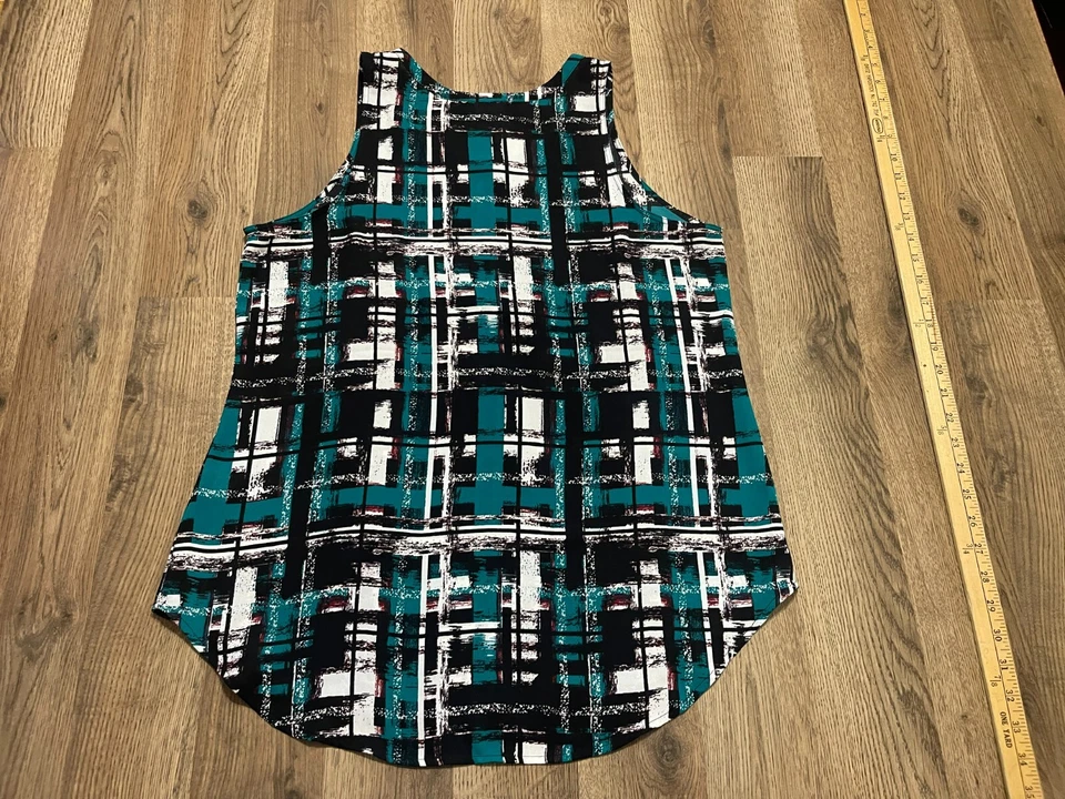 Van Heusen Tank Top, Women's Size Medium, Green Purple Black White - Image 2 of 4