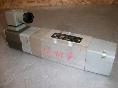 ORSTA Solenoid Directional Valve Electric 6-01.1 / 6-23-3 TGL 20705 Oil Bath Valve #H114#