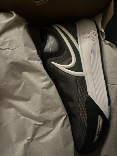 Nike Kyrie 8 GO Orca (GS) DQ8076-001 Black White Light Menta NIB 5.5 MensStep Go - Picture 10 of 11