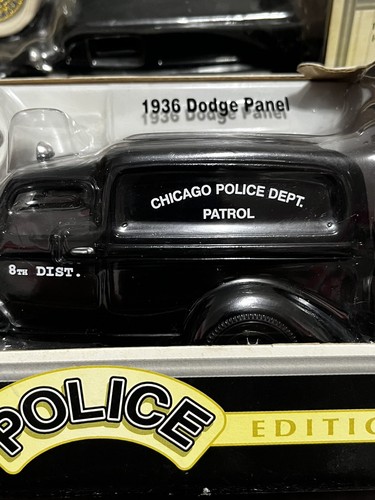 Liberty Classics 1936 Chicago Police Dodge & 1940 Ford Sedan California Highway - Picture 5 of 14