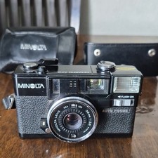 Minolta Hi-Matic AF2 Black 35mm Film Camera with Case and Strap