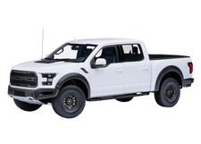 Autoart 72946 1/18 Ford F-150 Raptor Supercrew 2019 Oxford White Model Carr