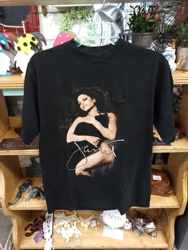 Janet Jackson "All Into You" Tour M Giant T shi 2000s vintage concert t-shirt, vintage, single stitch, B+ condition