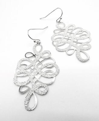 UNIQUE Ultra Lightweight Flat Silver Plated Swirl Curved Filigree Earrings
