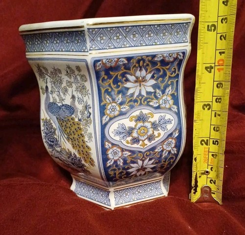 Panda Hexagon Vase Peacock and Floral Motif Royal Blue Pottery Planter 5" Japan - Picture 6 of 10
