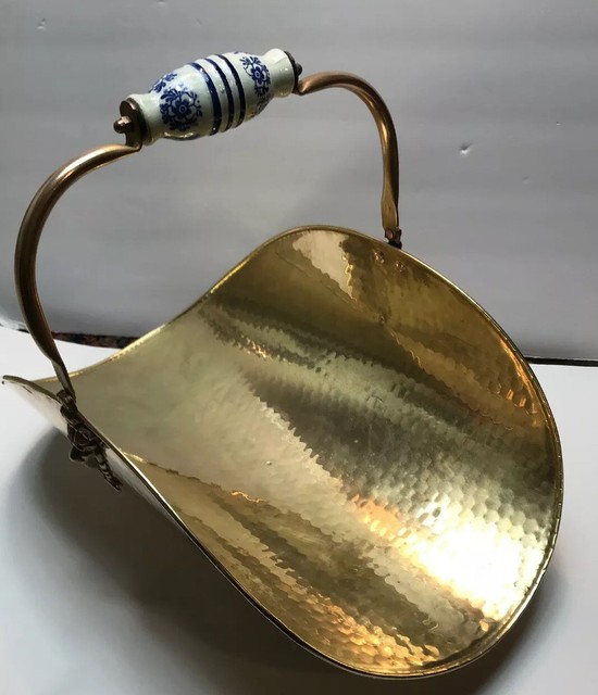Vintage Brass Claw Foot Fireplace Log Holder Basket Pedestal For