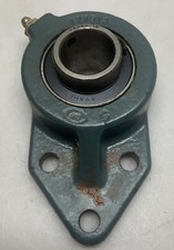 AMI UCFK205-16 Flange Mount Ball Bearing; 1  Bore 3 Bolt Mount Cast Iron Housing